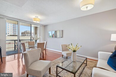 The Phoenix at Clarendon Metro unit 713, Arlington, VA 22201 - photo 4