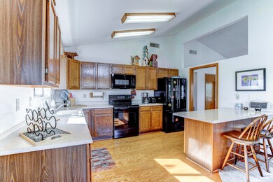 Kitchen (1)