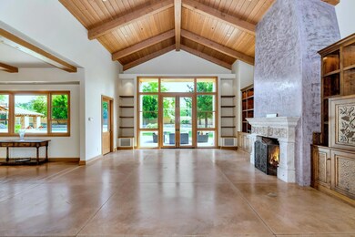 GREAT ROOM