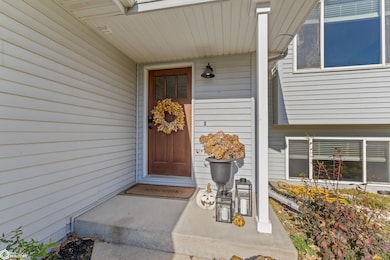 320 E Henschen St, Garner, IA 50438 - photo 3