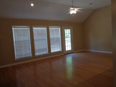 94 Starksville St, Hernando, MS 38632 - photo 3