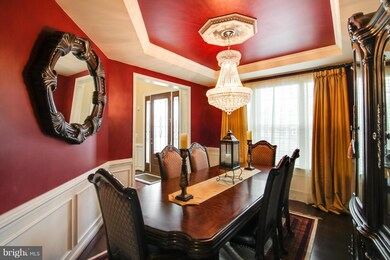 5938 Hunter Crest Rd, Woodbridge, VA 22193 - photo 3