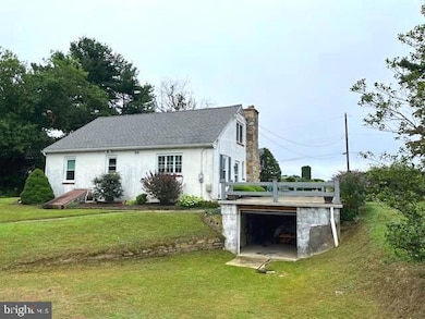 355 Rockdale Dr, Coatesville, PA 19320 - photo 4