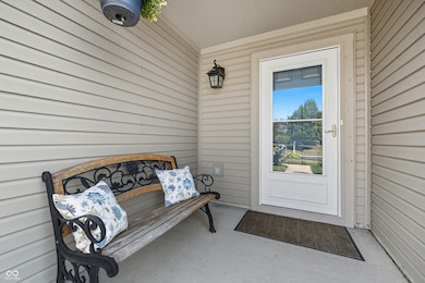 4353 W Parkway Ct, New Palestine, IN 46163 - photo 7