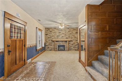 332 N Elm St, Orrville, OH 44667 - photo 5