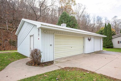 168 S Main St, Potosi, WI 53820 - photo 4