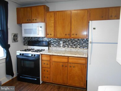 1106 Beach Promenade unit FRONT/MAIN FLOOR, Orchard Beach, MD 21226 - photo 4