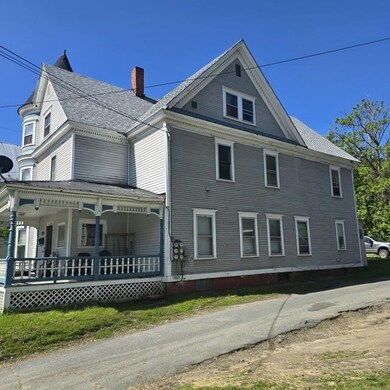 663 Railroad St, Saint Johnsbury, VT 05819 - photo 3