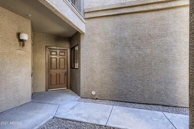 4-550626218-06 Exterior Front Entry