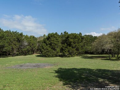 8401 Oak Thicket, San Antonio, TX 78255 - photo 5