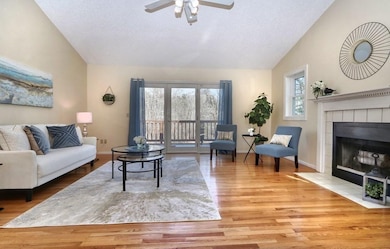 39 Arborwood Dr, Burlington, MA 01803 - photo 3