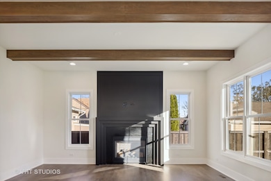 125 N Avon Rd, Elmhurst, IL 60126 - photo 4