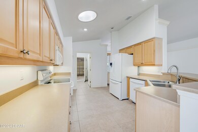 D85_6628_HDR