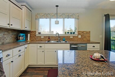 330 Cypress Trail Dr SE unit 53, Grand Rapids, MI 49546 - photo 5