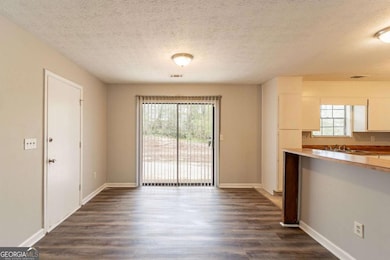 1803 Gingham Ct, Lithonia, GA 30058 - photo 4