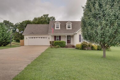 Oversized 2 car garage
