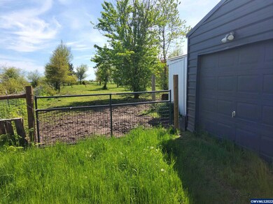 30890 Priceboro Dr, Harrisburg, OR 97446 - photo 5