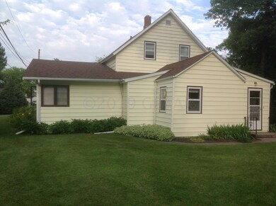 13 3rd St. SW Hillsboro 006