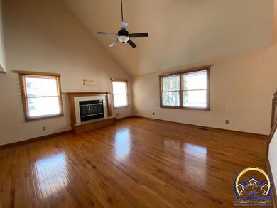 5719 SW 33rd Ct, Topeka, KS 66614 - photo 5