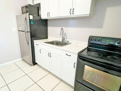 2230 Douglas St unit A, Hollywood, FL 33020 - photo 3