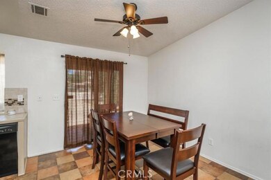 14430 Navarro Dr, Victorville, CA 92395 - photo 7