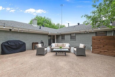 293 Somerset Cir, Bedford, TX 76022 - photo 4