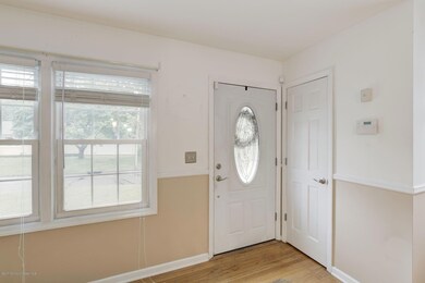 11 Maurice Ave, Holmdel, NJ 07733 - photo 3