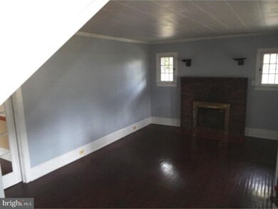 60 Delaware Ave, Penns Grove, NJ 08069 - photo 5