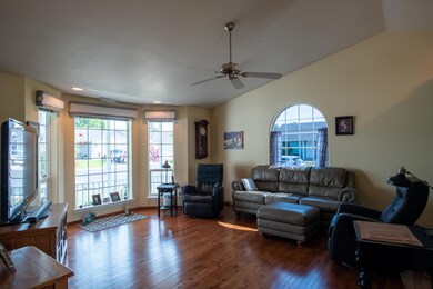 FM0_3453-HDR