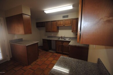 5164 W Berkeley Rd, Phoenix, AZ 85035 - photo 7