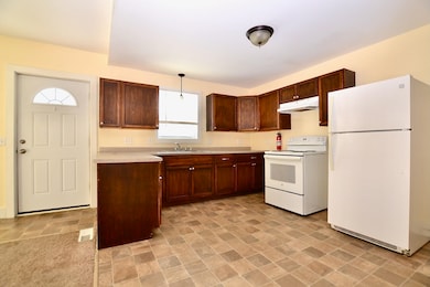 896 U S 2, Middlesex, VT 05602 - photo 4