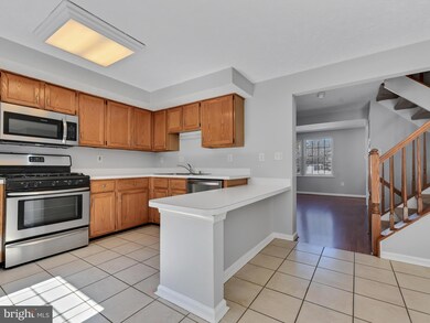 1532 Saint Lawrence Ct, Frederick, MD 21701 - photo 6