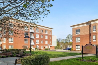 Hammonswood at Chestnut Hill unit EPH15, Chestnut Hill, MA 02467 - photo 3