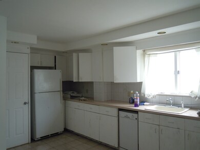 89 Grant St unit 1, Somerville, MA 02145 - photo 2