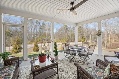 Spacious Screen Porch