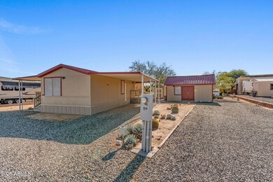 21199 W Escapee Way, Congress, AZ 85332 - photo 2