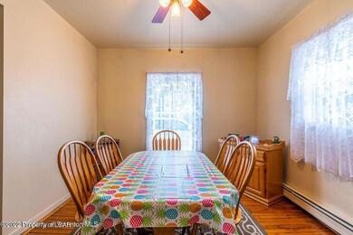 27 Pringle St, Kingston, PA 18704 - photo 4