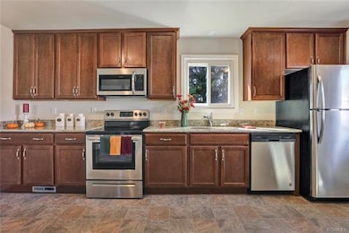 540 Tarpley Rd, Richmond, VA 23225 - photo 7