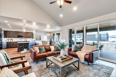 1407 E Abigail Ln, Eagle Mountain, UT 84005 - photo 3