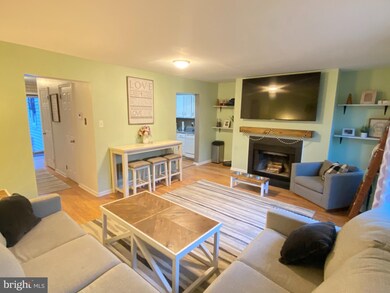 25 W Jonathan Ct, Kennett Square, PA 19348 - photo 3