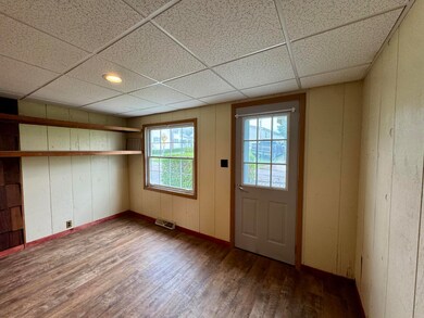 205 Perry St, Punxsutawney, PA 15767 - photo 7