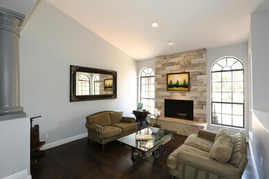Living Room2