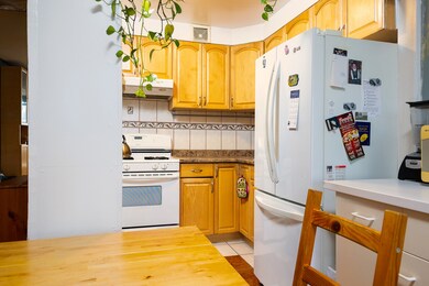 495 E 7th St unit 6J, Brooklyn, NY 11218 - photo 6