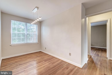 109 E Glebe Rd unit C, Alexandria, VA 22305 - photo 5