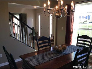 Dining Room. Enjoy having family gatherings in thi