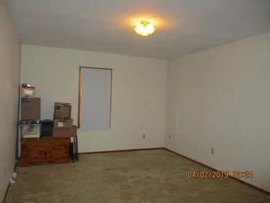 519 Walnut ST, Turtle Lake 010