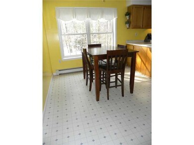 27 Douglas St, Lisbon Falls, ME 04252 - photo 3
