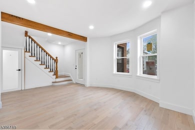 31 Cummings St, Irvington, NJ 07111 - photo 4