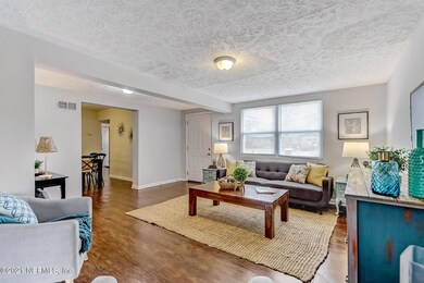 7575 Wendell Dr, Jacksonville, FL 32210 - photo 6