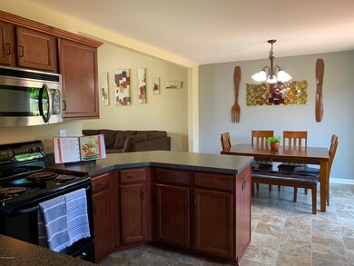 406 Berger Farm Dr, Mount Washington, KY 40047 - photo 6